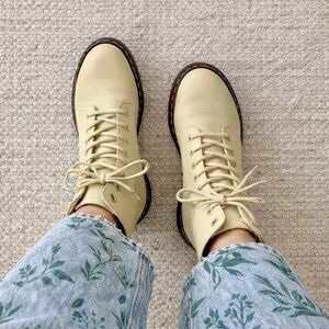 SOLD Dr. Martens 1460 Pascal Boots Virginia Light Yellow 9